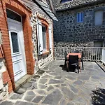 La Maison Des Gorges De La Maronne Pléaux